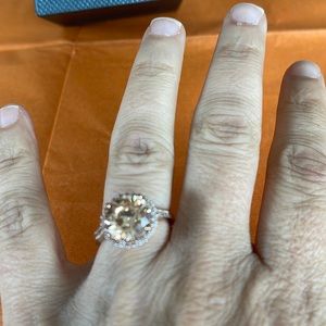 Paj CZ 925 ring yellow in color, bright colorful vintage vibrant accessories